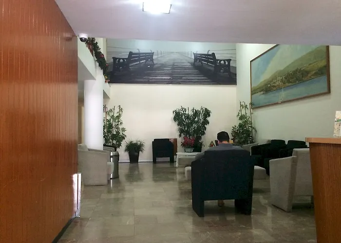 Castropol Hotel 3*